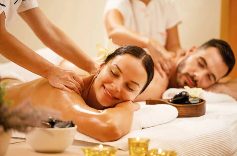 couple massage